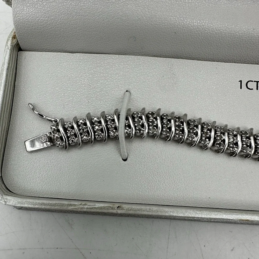 Victoria Townsend Fine Silver‎ Plated 1 ct Tw Genuine Rose Cut Diamond Bracelet